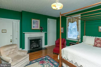 417 E Washington Street, Charles Town, WV 25414 - Photo 81