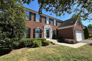 72 Maddex Farm Dr, Shepherdstown, WV 25443 - Photo 1