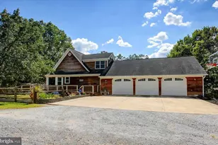 808 Our Ln, Kearneysville, WV 25430 - Photo 3