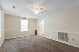 208 S Marshall St, Ranson, WV 25438 - Photo 5