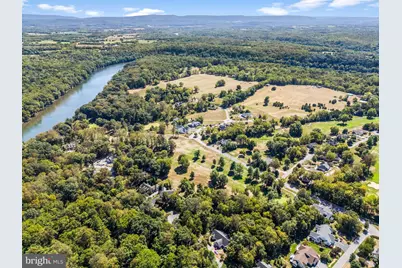 Reachcliff Drive, Shepherdstown, WV 25443 - Photo 5