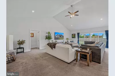 111 Moonstone Drive, Kearneysville, WV 25430 - Photo 9