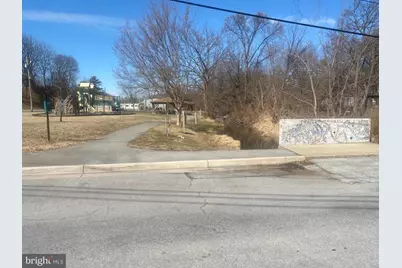 Liberty St, Charles Town, WV 25414 - Photo 5