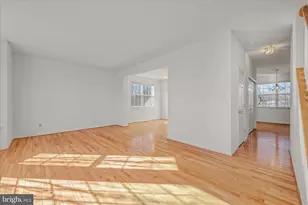 296 Kimberwicke Dr N, Charles Town, WV 25414 - Photo 5