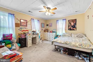 24 Potomac Ave, Shenandoah Junction, WV 25442 - Photo 27