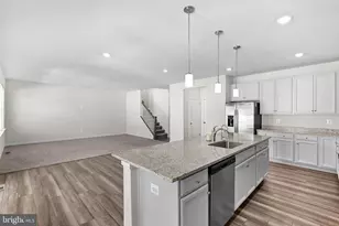 261 Short Br Dr, Ranson, WV 25438 - Photo 25