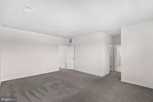 261 Short Br Dr, Ranson, WV 25438 - Photo 33