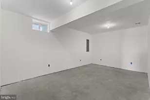 261 Short Br Dr, Ranson, WV 25438 - Photo 59