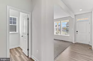 261 Short Br Dr, Ranson, WV 25438 - Photo 7