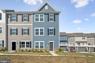 79 Swan Fld Ave, Ranson, WV 25438 - Photo 1