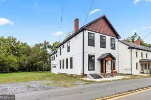 7269 Queen St, Kearneysville, WV 25430 - Photo 3