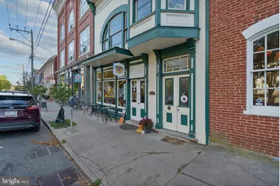 104 German Street E, Shepherdstown, WV 25443 - Photo 3