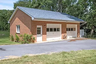 116 Rehoboth Ln, Summit Point, WV 25446 - Photo 5