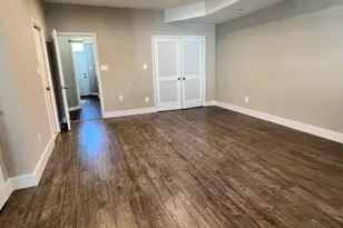 66 Davis St, Charles Town, WV 25414 - Photo 9