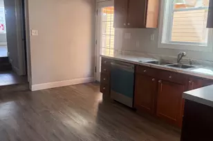 420 W Washington St, Charles Town, WV 25414 - Photo 11