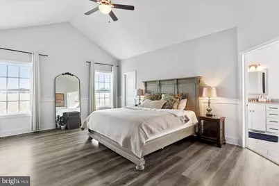 219 Summerfield Way, Shenandoah Junction, WV 25442 - Photo 17