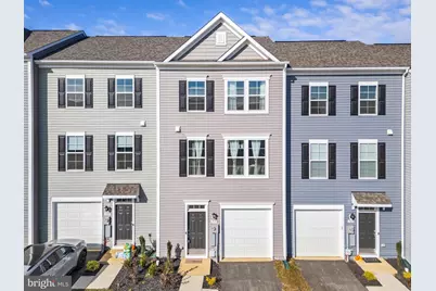 759 Lord Fairfax Street, Charles Town, WV 25414 - Photo 5