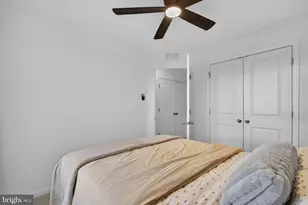 759 Lord Fairfax St, Charles Town, WV 25414 - Photo 27