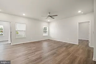 148 Huntwell West Blvd, Ranson, WV 25438 - Photo 9