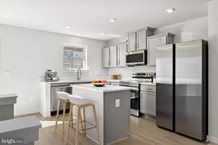 209 Huntwell W Ave, Ranson, WV 25438 - Photo 15