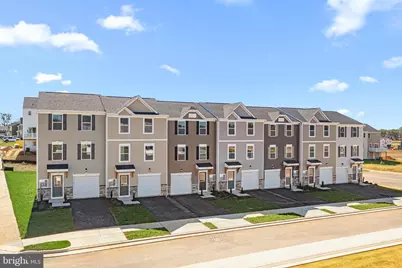 209 Huntwell West Avenue, Ranson, WV 25438 - Photo 3