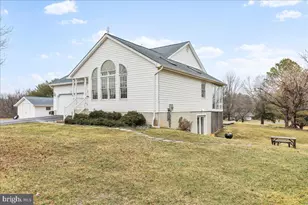 23 Teakwood Ct, Harpers Ferry, WV 25425 - Photo 9