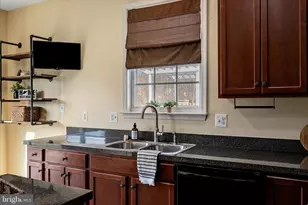 19 Oden Dr, Charles Town, WV 25414 - Photo 11