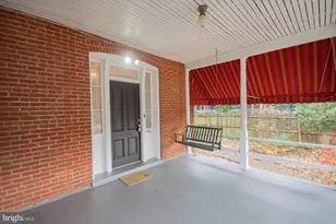 529 S George St., Charles Town, WV 25414 - Photo 5