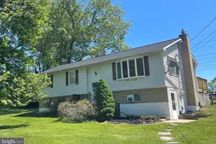 99 Exeter Ct, Shepherdstown, WV 25443 - Photo 1