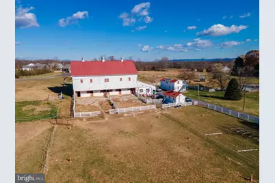 1585 Gardners Lane, Shepherdstown, WV 25443 - Photo 5