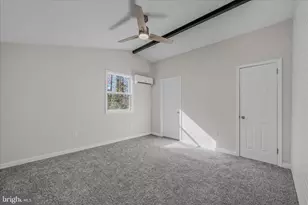 572 Johnnycake Ln, Harpers Ferry, WV 25425 - Photo 13