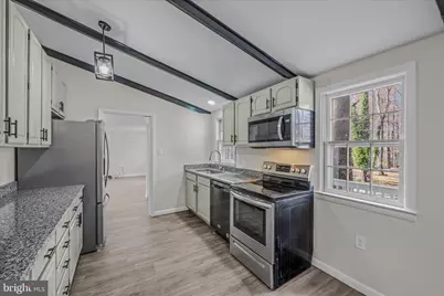 572 Johnnycake Lane, Harpers Ferry, WV 25425 - Photo 9