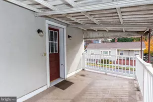 326 E Liberty St, Charles Town, WV 25414 - Photo 3