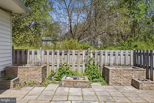 3093 Old Leetown Pike, Ranson, WV 25438 - Photo 23