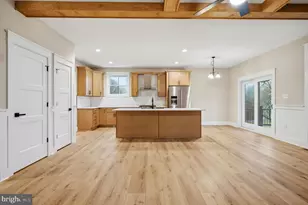 1023 Putnam St, Harpers Ferry, WV 25425 - Photo 5