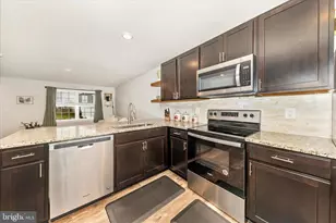 117 Saber Dr, Charles Town, WV 25414 - Photo 13