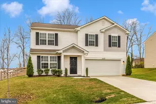 117 Saber Dr, Charles Town, WV 25414 - Photo 37