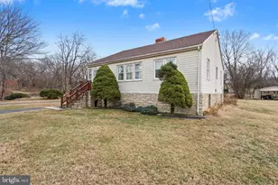 778 Kearneysville Pike, Kearneysville, WV 25430 - Photo 3