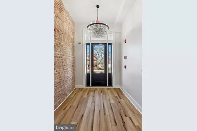 515 E Washington Street #101, Charles Town, WV 25414 - Photo 3