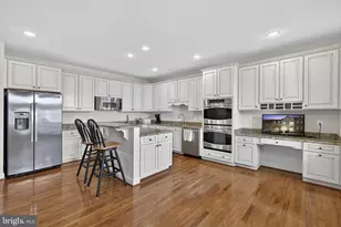 27 Beallair Square Dr, Charles Town, WV 25414 - Photo 7