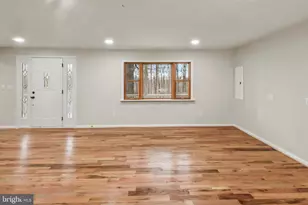 190 Smokey Bear Trail, Harpers Ferry, WV 25425 - Photo 5