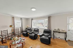 250 Euclid Ave, Charles Town, WV 25414 - Photo 5