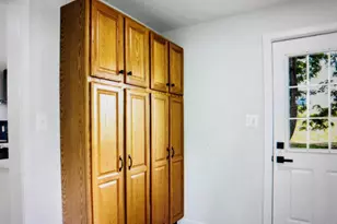 15990 Charles Town Rd, Charles Town, WV 25414 - Photo 9