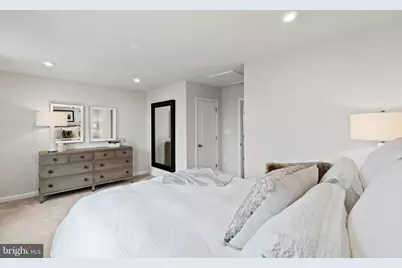 443 Presidents Pointe Avenue, Ranson, WV 25438 - Photo 13