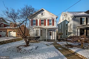 412 S Samuel St, Charles Town, WV 25414 - Photo 1