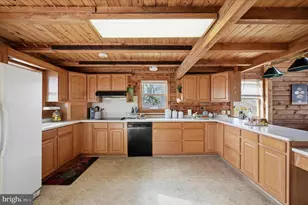 2048 Hinton Rd, Kearneysville, WV 25430 - Photo 19