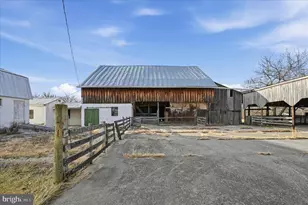 2048 Hinton Rd, Kearneysville, WV 25430 - Photo 71