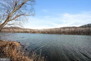 455 Mason Dr, Harpers Ferry, WV 25425 - Photo 25