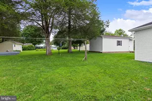 391 King St, Kearneysville, WV 25430 - Photo 33