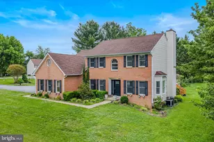 346 Deer Ridge Dr, Harpers Ferry, WV 25425 - Photo 3